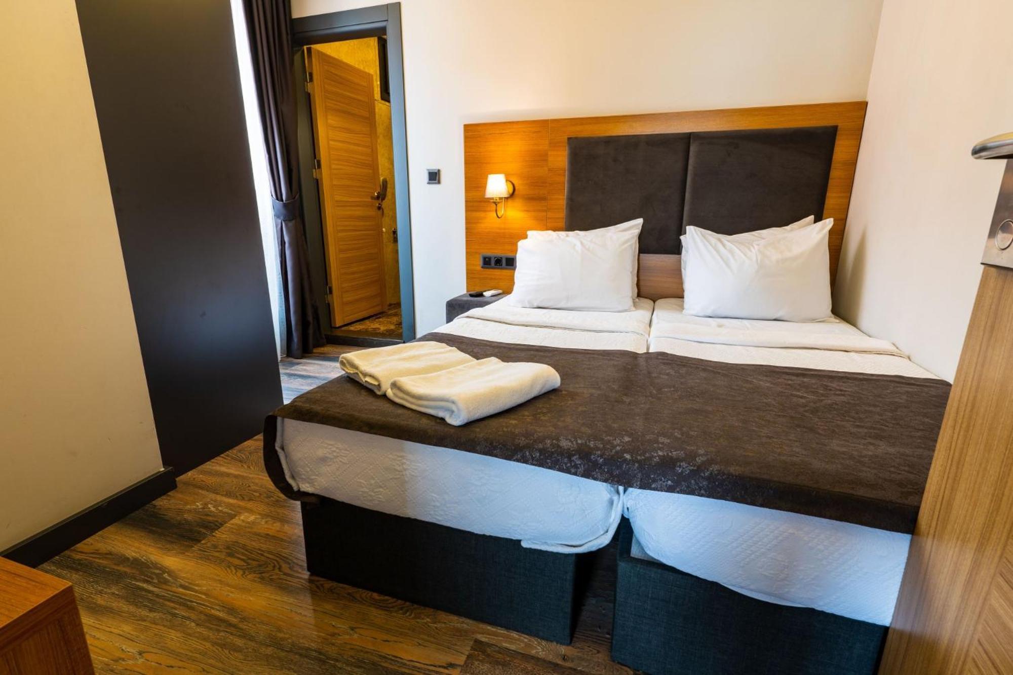 Emay Otel Трабзон Екстериор снимка